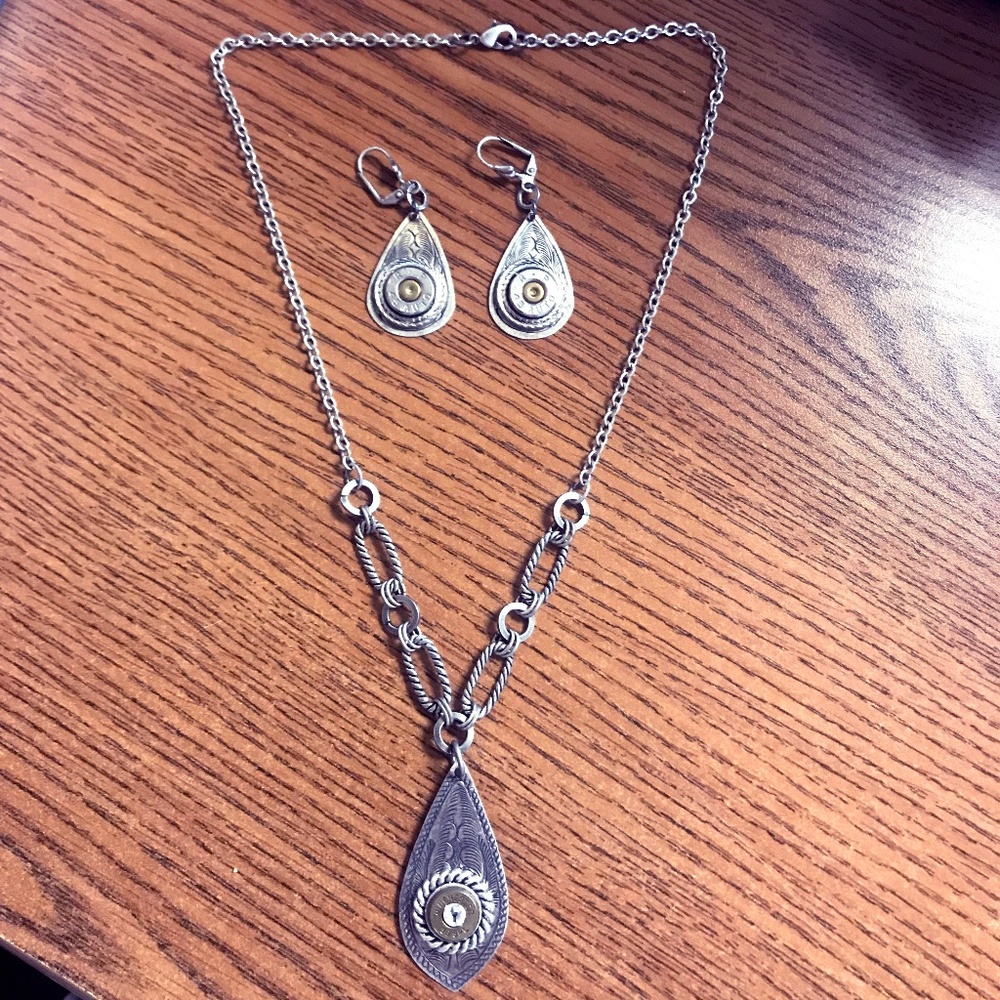 BULLET NECKLACE & EARRINGS BY SURESHOT